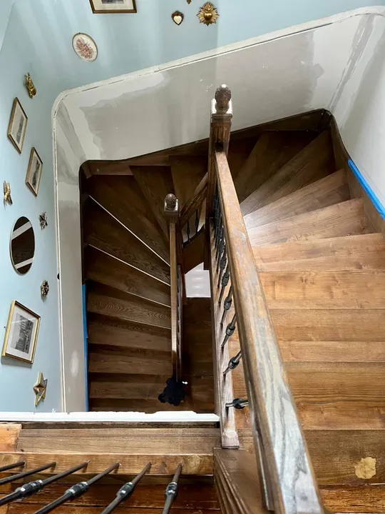Chantier divers : escalier deux quarts tournants