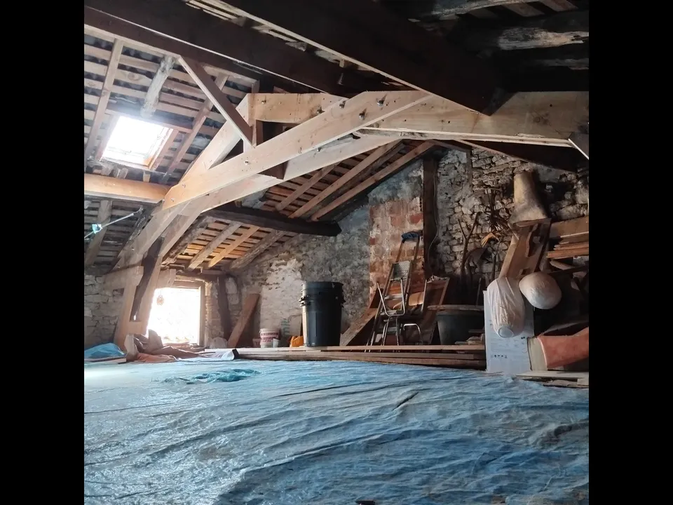 Renfort de charpente pour une ferme traditionnelle